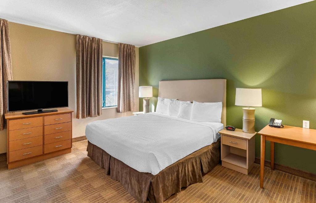 Holiday Inn Extended Stay America San Rafael